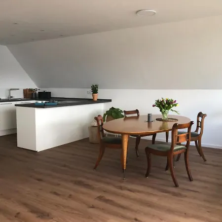 Apartment Am